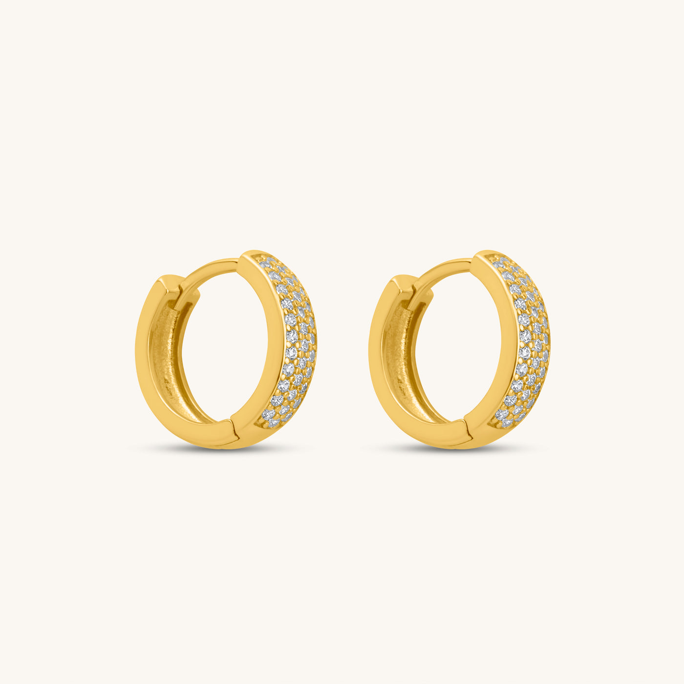 INTTN Pavé Diamond Bold Huggie Hoops Women's Earing Thick 18k gold layered on 925 sterling silver with cbic zirconia