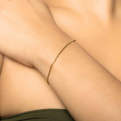 Modern Simple Minimalist Jewelry Women's Bracelet thin Slick Round box chain 1.3mm 18k Gold Layered on 925 Sterling Silver  